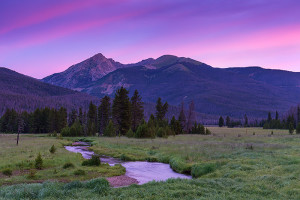 Baker Mountain towers over the Kawuneeche Valley and the Colorado River only a few miles from it's starting point. Technical Details: Canon EOS 5D Mark III, 24-70mm F4 IS L 