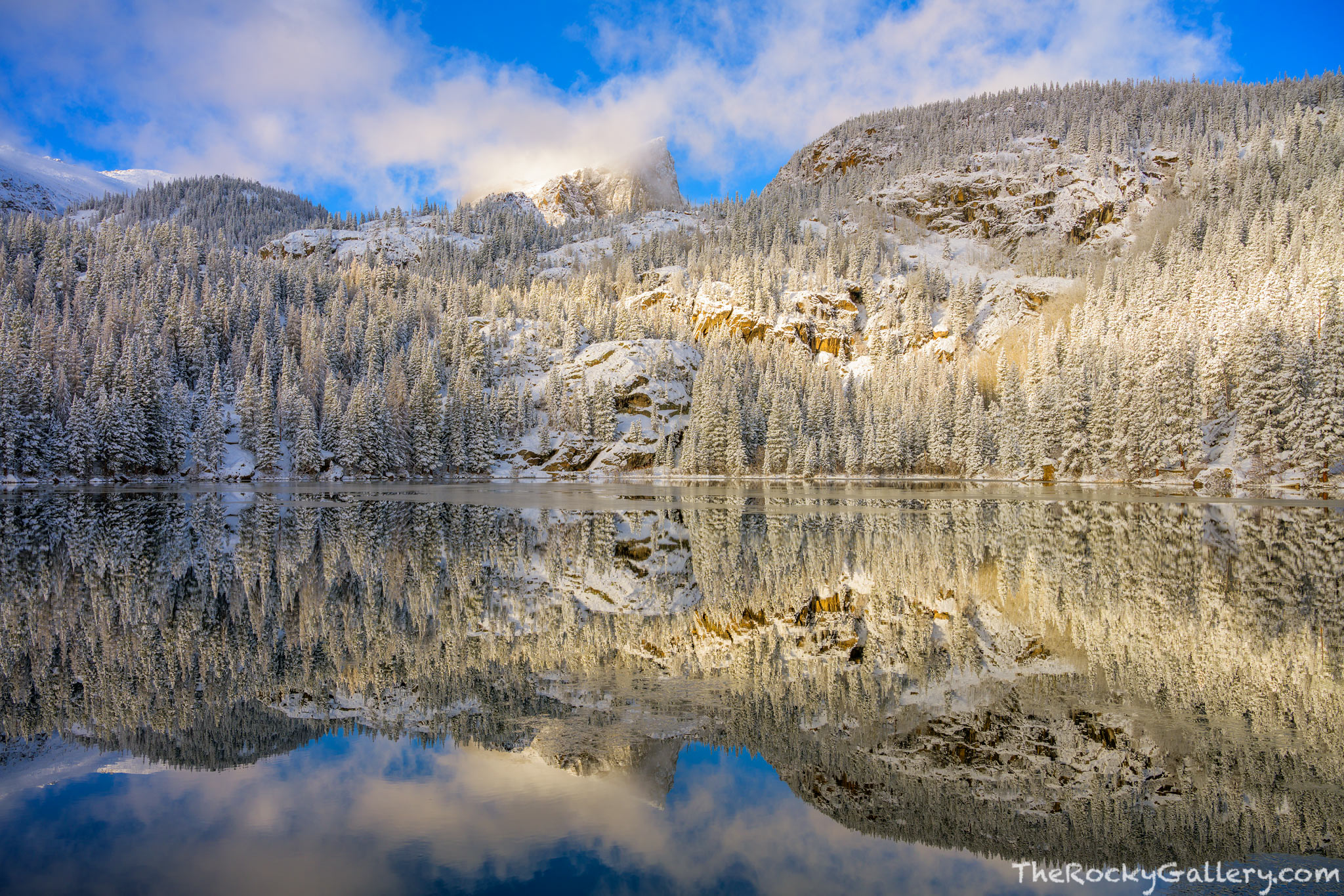 Were a day away from the calendar turning over to November. After a very mild fall in Rocky Mountain National Park, Bear Lake...