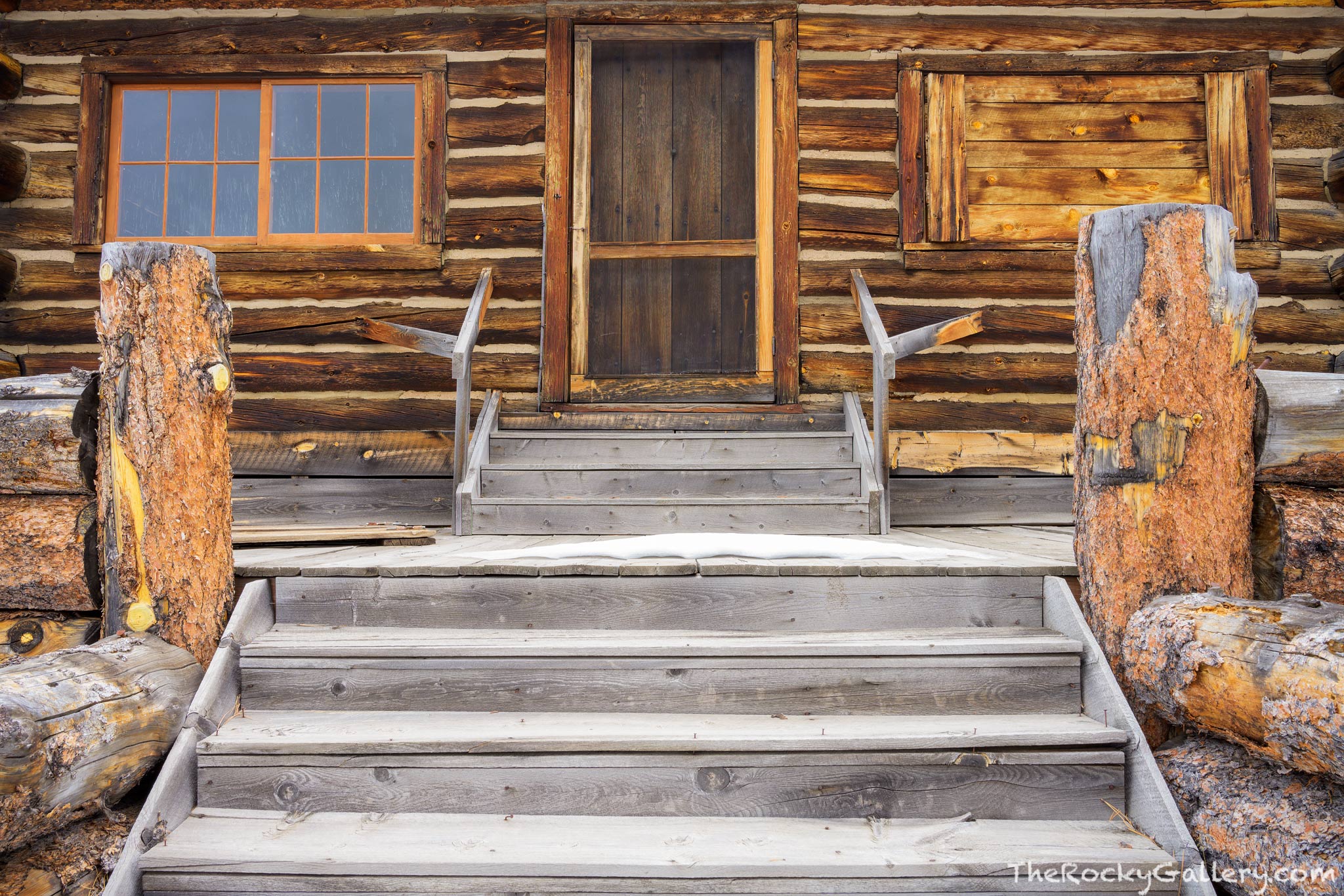 There was a time when Moraine Park was a bustling resort area during the summer months. Steads Ranch hosted guests from around...